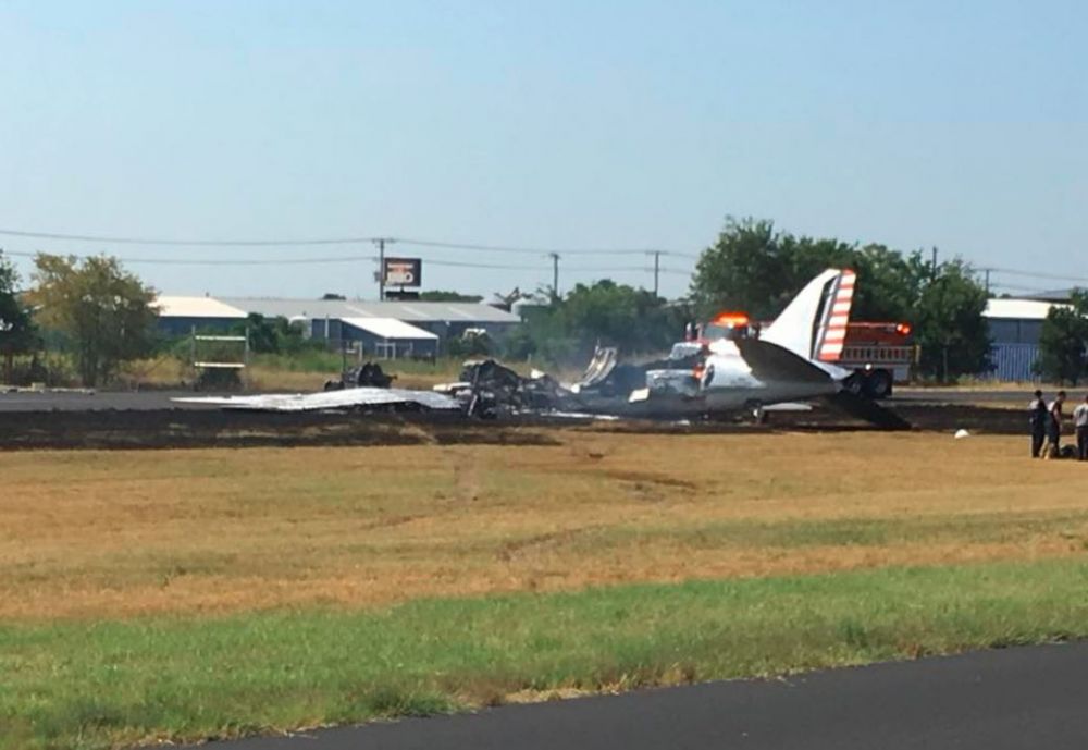 plane crash at Burnet Municipal Airport