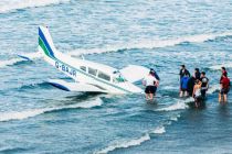 VIDEO: Light Aircraft Crashes into Sea Just Metres from Holidaymakers
