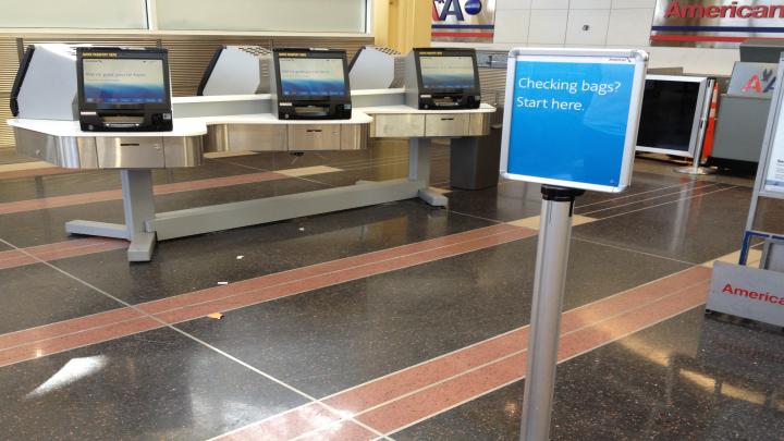 American Airlines self service check in