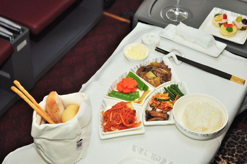 Hainan Airlines food and drinks